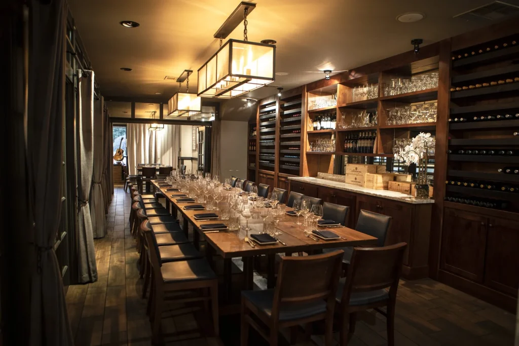 Event Spesial di Café Fontana: Tempat Sempurna untuk Mengadakan Gathering dan Meetups